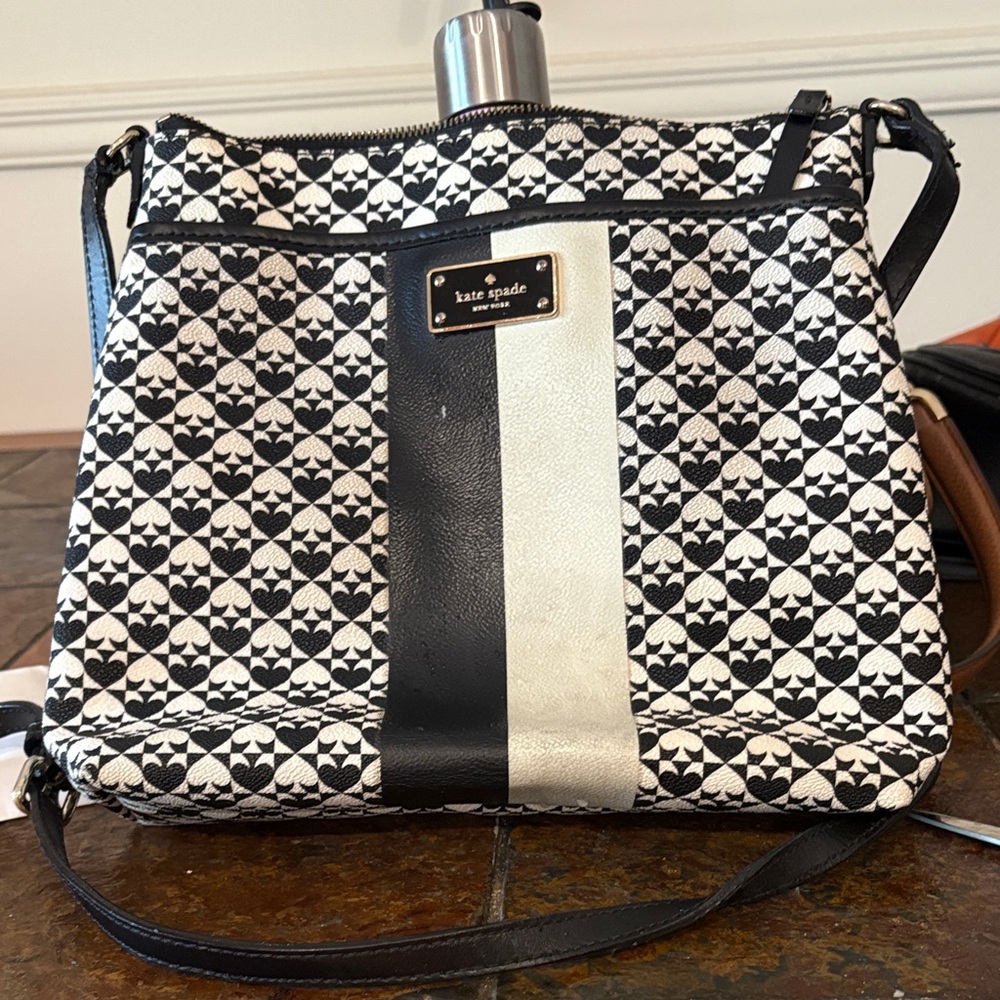 Kate Spade Black and Cream Patterned Crossbody Bag